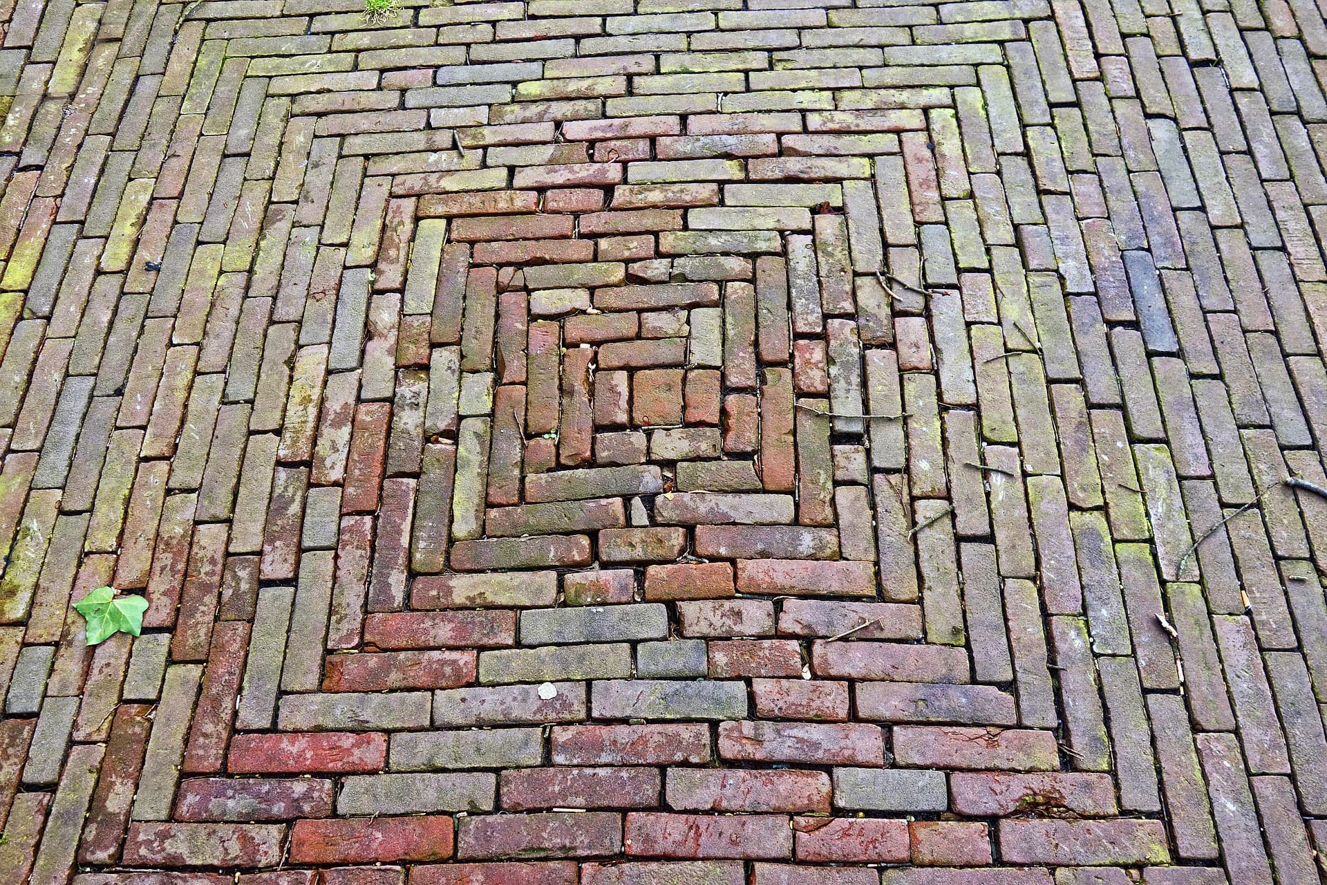 Patterned brick courtyard